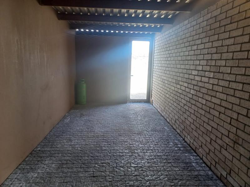 3 Bedroom Property for Sale in Mooikloof Country Estate Western Cape